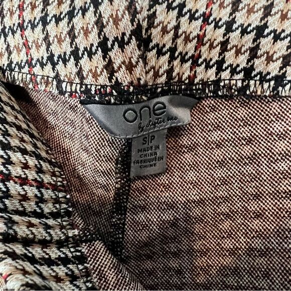 One by Chapter One Houndstooth Leggings - Picture 4 of 8